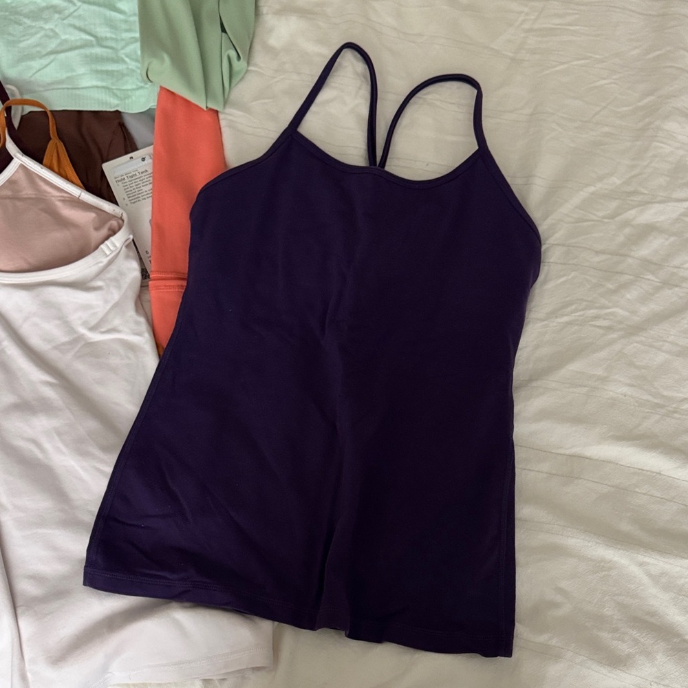 Lululemon flow y bra top Women's Purple Tank Top